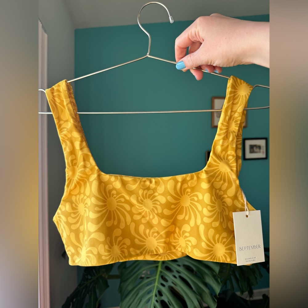 September the Line Eden Top Sun Ray Gold Print (L)